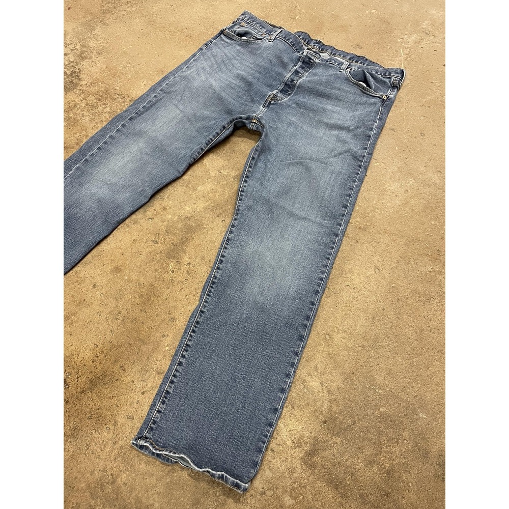 Levis 501 Jeans Mens 42x30 Medium Wash Blue Straight Leg Button Fly Distressed - Picture 3 of 16